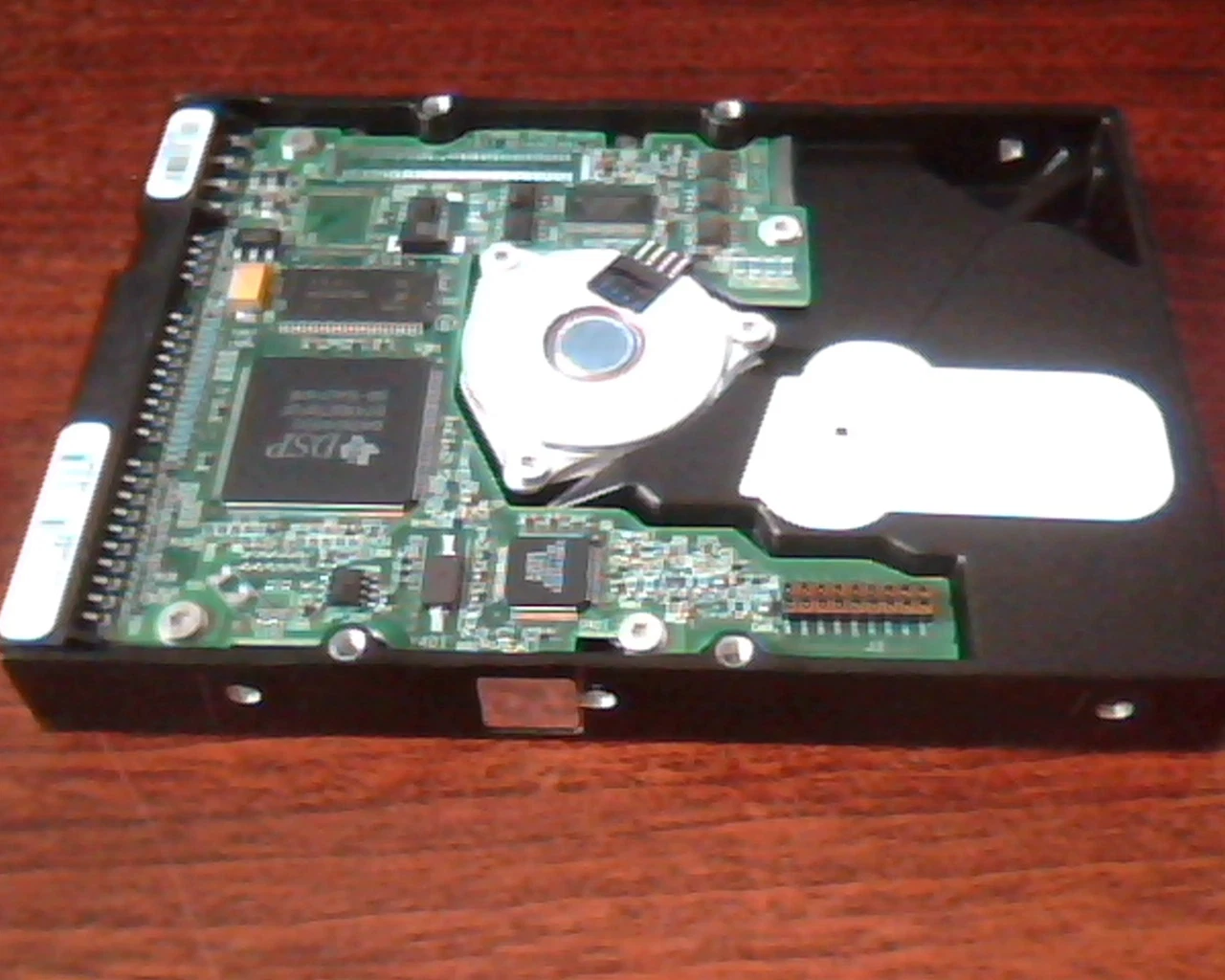 Hard Drive Disk IDE Maxtor 2B020H1 05A 11A WAH21PB0 541DX 40020624 20GB - image 5
