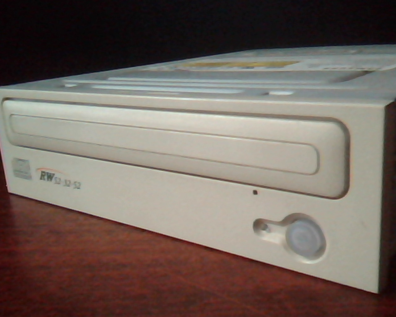 CD Drive IDE Samsung Rewritable SW-252 Ver F SW-252FEN 2004 52x32x52x