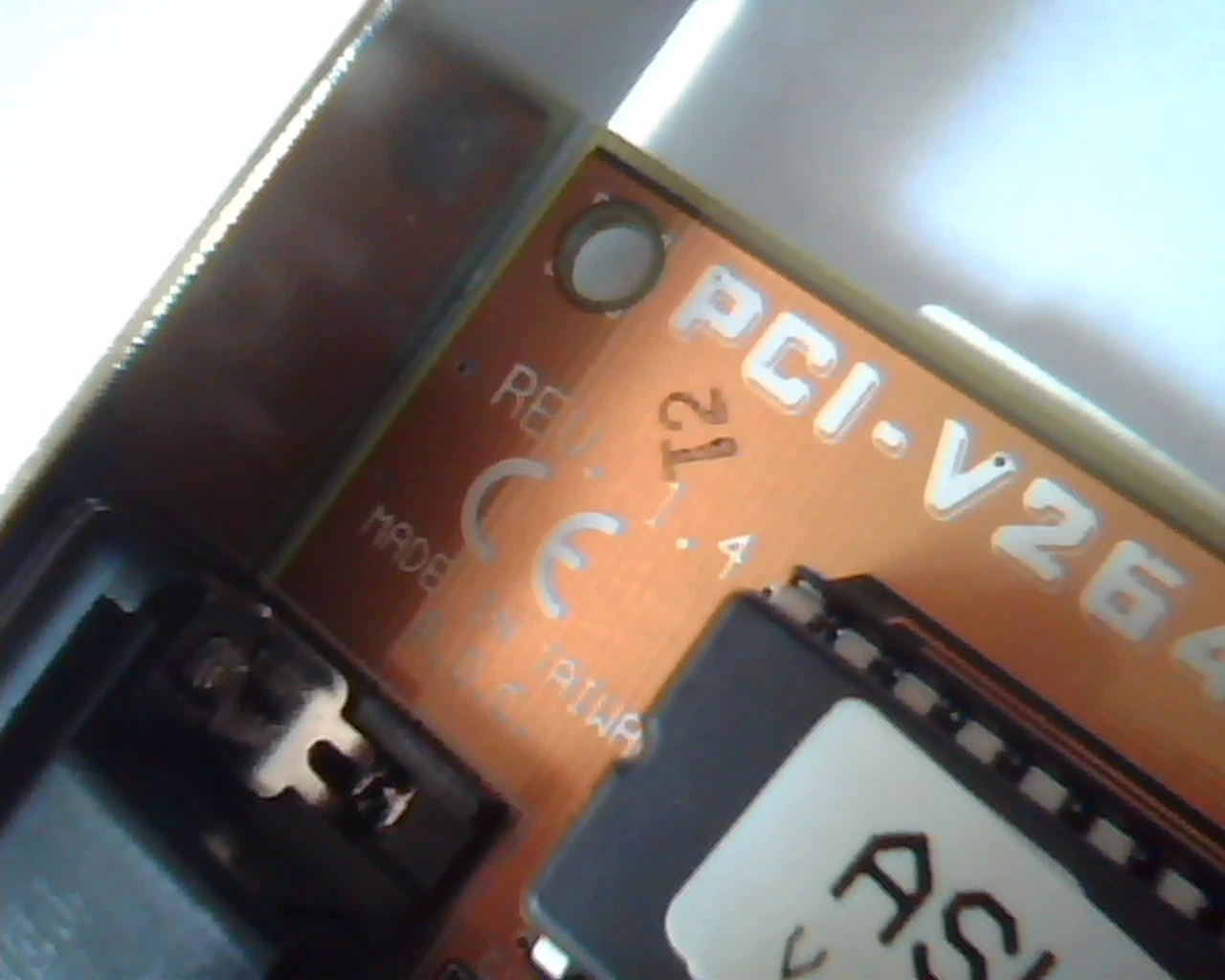 ASUS PCI-V264CT V1.055 V1.4 2MB RAM PCI Video card - image 3