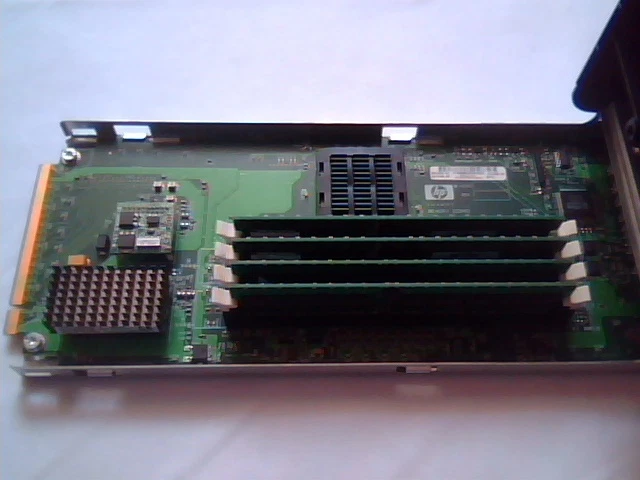 HP Memory Expansion Board -- 376470-001 -- Includes 4x 1GB (4GB) ProLiant DL580 - image 3
