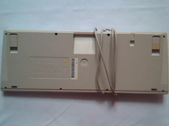 Keyboard AppleDesign Model M2980 LR62448 - 1996 Apple - image 4