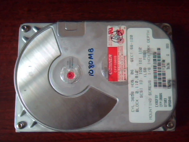 SCSI Hard Disk Drive 50-pin Conner CFP1080S GTS03 8AS046
