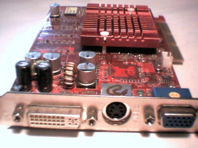 Gainward Geforce FX5200 128MB AGP 4X/8X DVI CRT VIDEO Graphics Video Card SVID - image 3