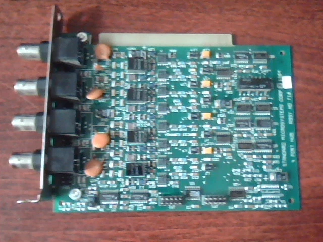 ARCNET Hub 4-Port ISA Standard Microsystems 1989 700.140 Rev B M2299-008 710.140