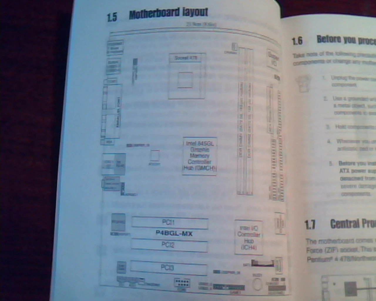 ASUS P4BGL-MX E1154 V2 User's Manual WITH CD - image 3