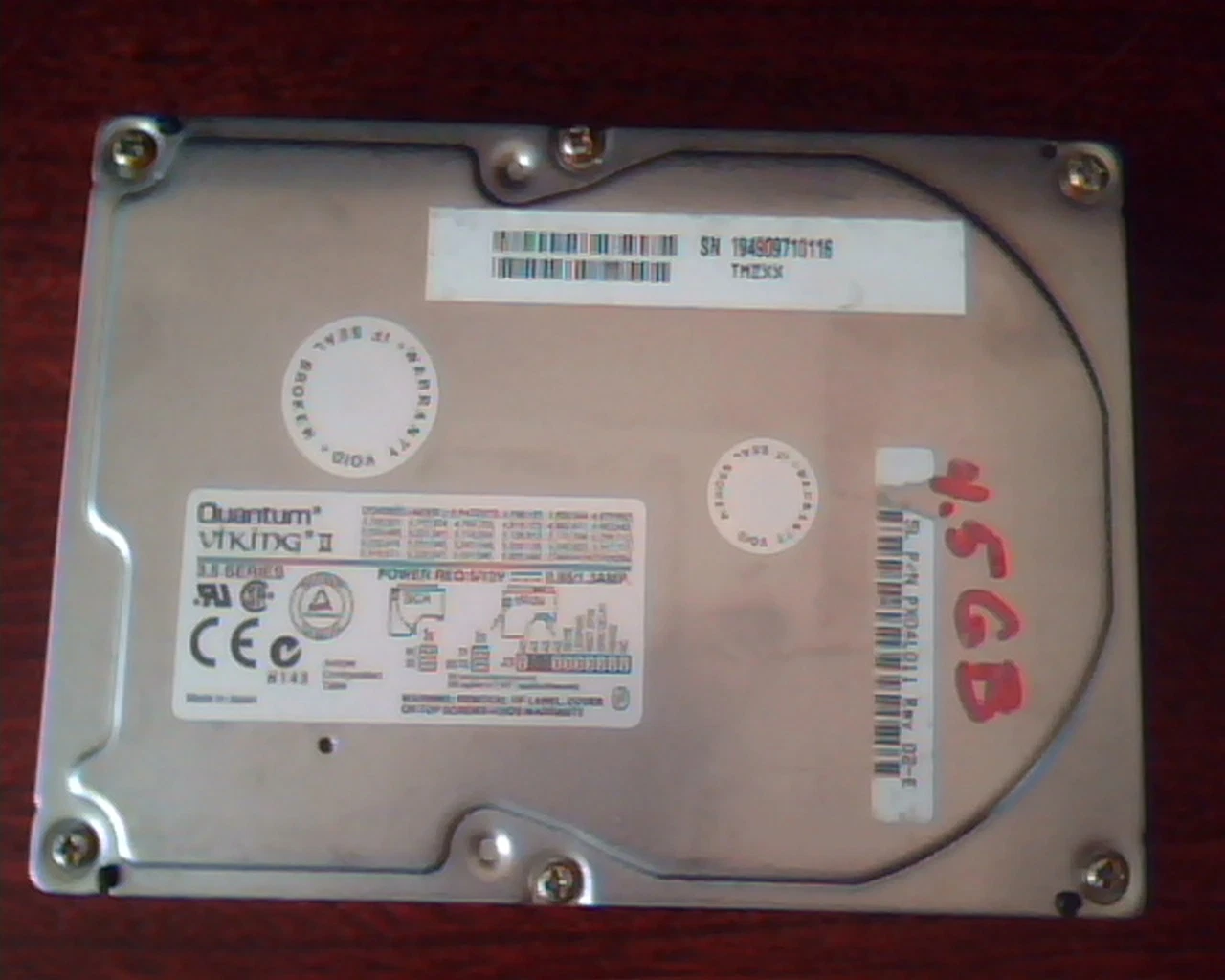 Quantum Viking II 2 4.5GB 4.5L PX04L011 Rev 02-E 7200RPM 68PIN LVD WIDE SCSI