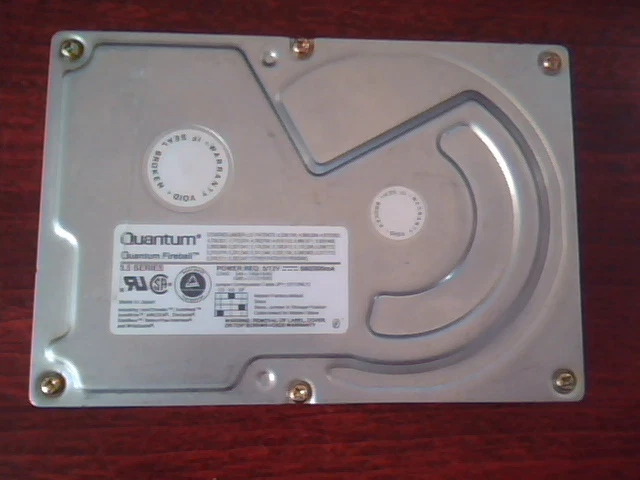 Hard Disk Drive Quantum Fireball P/N FB10A011 Rev 03-F 1080AT 1GB IDE AT