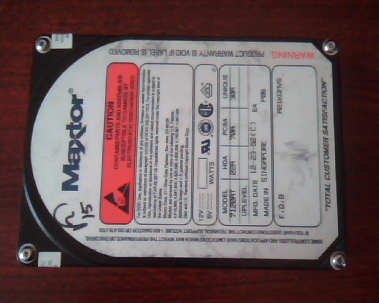 Hard Disk Drive IDE Maxtor 7120AT PCB-37OA 22A 70A 30A