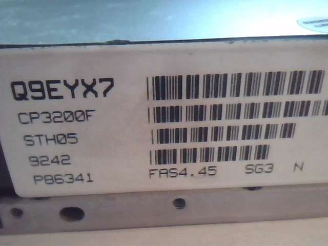 SCSI Hard Disk Drive Conner CP3200F Q9EYX7 STH05 9242 FAS4.4 - image 2