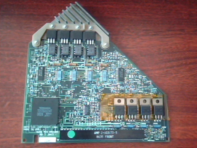 Data I/O IO Unisite XPI-68 701-2013-004 Quad Pin Driver
