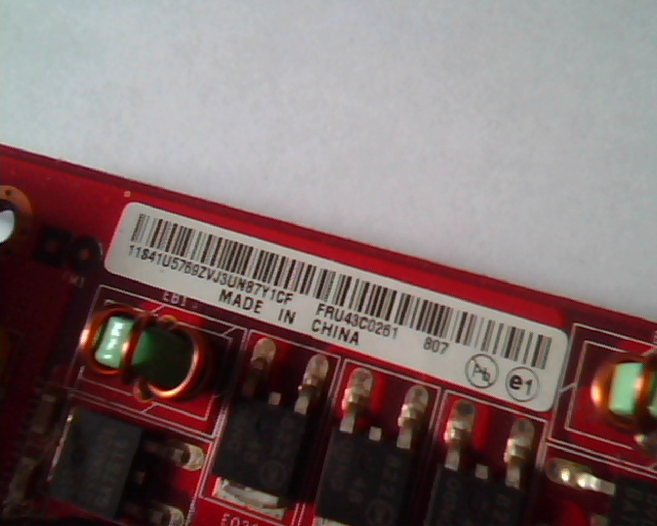 PCI-E video card V099 Ver 2.0 ATI Radeon 2600XT 109-B14831-00A Dual DVI 43C0261 - image 3