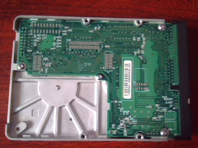 Hard Drive Western Digital Caviar 34000 AC34000-00LA CHCBEVHOMA Jan 97 - image 4