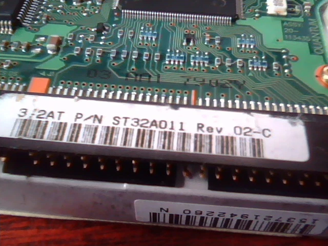 Hard Disk Drive Quantum Fireball ST ST32A011 02-C 3.2AT - image 3