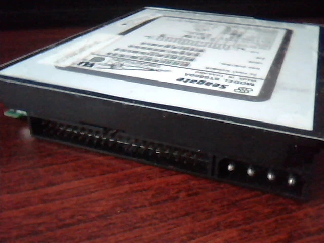 Hard Disk Drive Seagate Decathlon ST5850A 9B6001-307 0746 - image 3