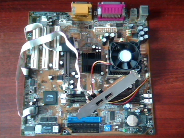 Motherboard Athlon Socket 462 ASUS A7VI-VM Rev 1.05