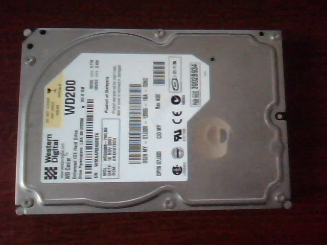 Hard Drive IDE Western Digital WD Caviar WD200BB-75CLB0 2060-001092-006 WD200