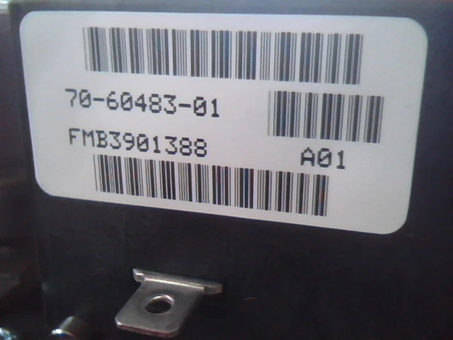 ADIC TH8XL-ES DLT8000 TAPE DRIVE Quantum DLT8000 w/tray - image 8