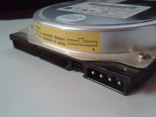Hard Disk Drive IDE Fujitsu Limited MPF3204AT CA05423-B341 505-0028 2000-05 - image 4