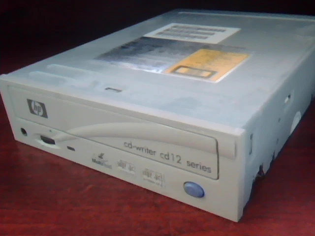 Hewlett Packard HP CD Drive Writer R/RW LTR-12101B C9631-56000 cd12 series