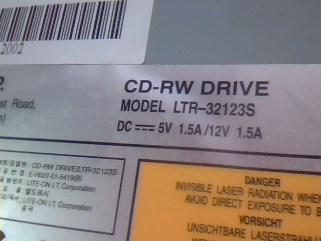 LITE-ON IT Corp. CD-RW CD Drive LTR-32123S April 2002 32x12x40x - image 4