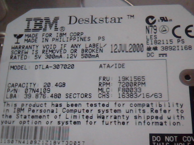 Hard Disk Drive IDE IBM Deskstar DTLA-307020 07N4109 19K1565