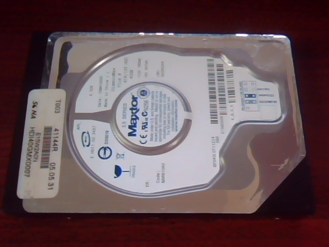 Hard Drive IDE Disk Maxtor E-H011-02-3427 DiamondMax Plus 8 40GB NAR61HA0