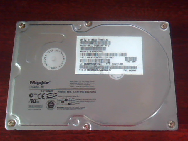 Hard Disk Drive IDE Maxtor D740X-6L MX6L020J1 253453-001 A00 19K1565 20GB