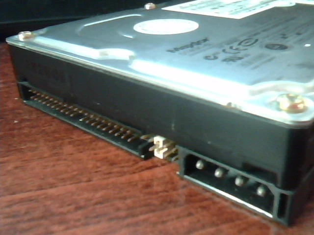 Hard Disk Drive IDE 40GB Maxtor D740X-6L MX6L040J2 19K1568 A00 3.5 - image 5