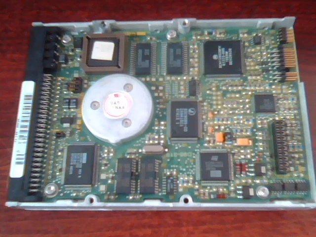 Hard Drive SCSI Conner CFP1080S 30-46375-01 A01 EX98NCH DEC01 - image 4