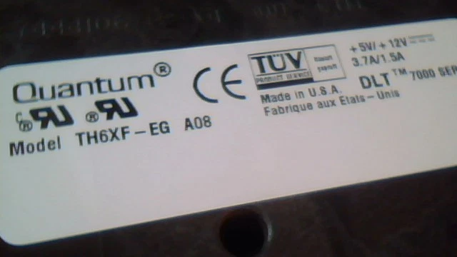 Quantum DLT7000 70-60370-15 SCSI TAPE DRIVE 35/70 diff library/loader TH6XF-EG - image 4