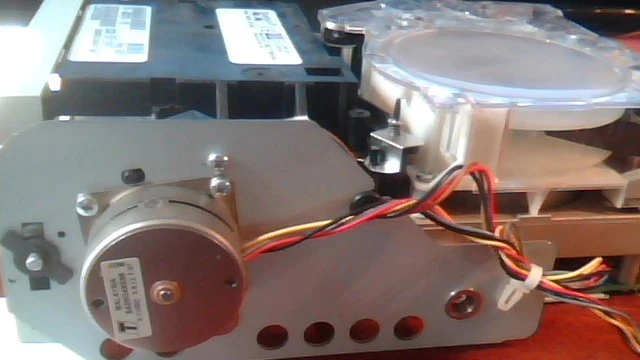 Quantum DLT7000 70-60370-15 SCSI TAPE DRIVE 35/70 diff library/loader TH6XF-EG - image 8