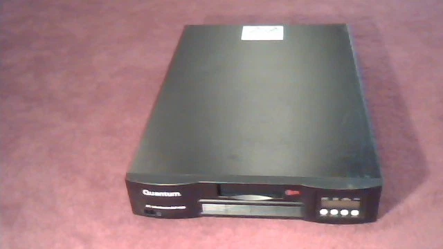 Quantum ATL ValueLoader VS-80 VS80 DLT Tape Library ValueSmart Tape 640