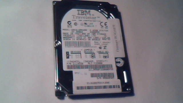 2.5 Hard Drive IDE IBM Travelstar DBCA-206480 21L9550 21-W2667E01A-BMI