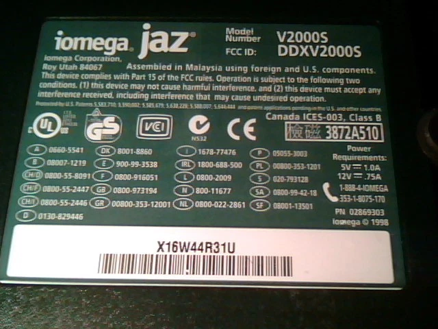 IOMEGA JAZ DRIVE 2GB MODEL V2000S EXTERNAL DRIVE DISK - image 4