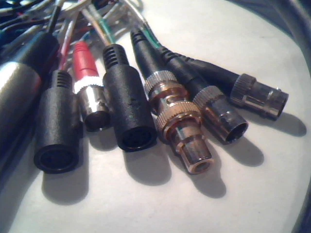 A/V Cable 59-pin "D" XLR BNC RCA SVHS -- 22 ports vintage BIG - image 6