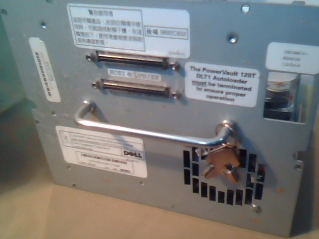 DELL PowerVault 120T 01F545 DLT1 Tape Drive 40-1271-01 AutoLoader - image 3