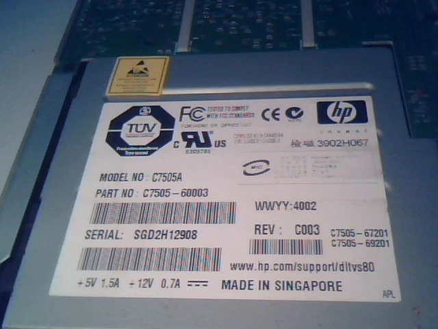 HP SureStore DLT VS 80 VS80 40/80Gb Internal SCSI Data Tape Drive C7505A revC003 - image 2