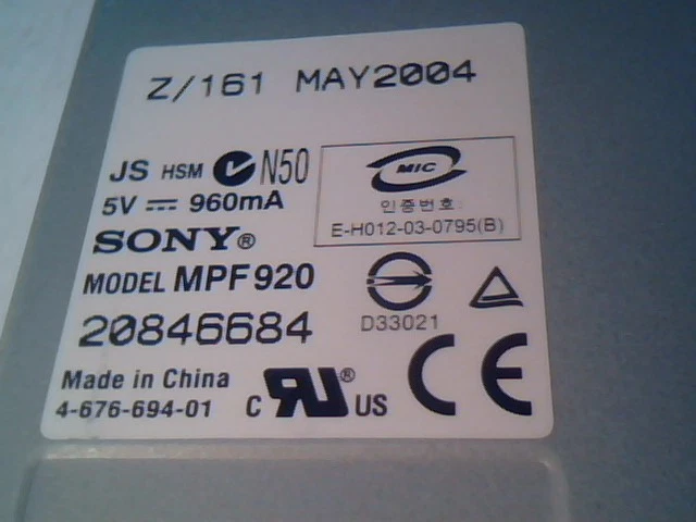 UNUSED SONY MPF920 3.5" 1.44 MB Floppy Drive FDD WHITE faceplate - image 3