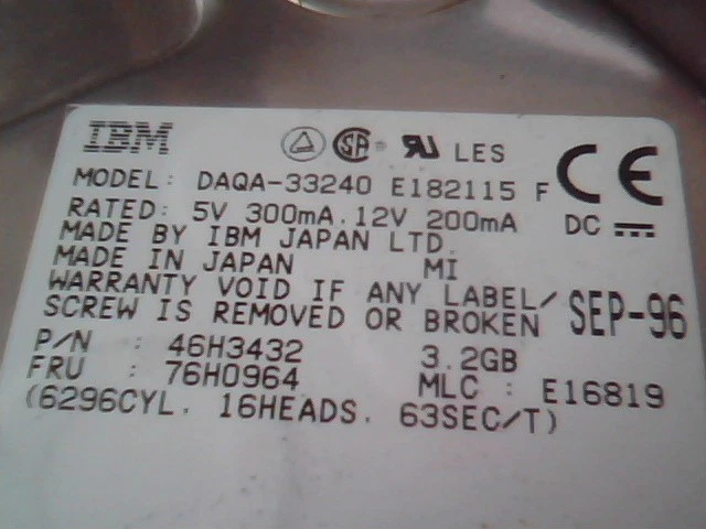 Hard Disk Drive IBM DAQA-33240 E182115 F 46H3432 76H0964 - image 2