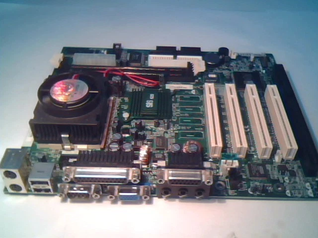 Pentium Motherboard BCM/GVC IN620 Socket370 SIS620 ISA ATX Solo-1 W83877TF