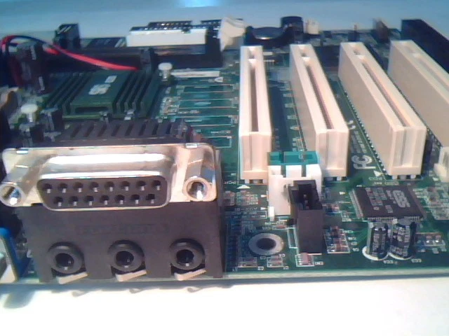 Pentium Motherboard BCM/GVC IN620 Socket370 SIS620 ISA ATX Solo-1 W83877TF - image 3