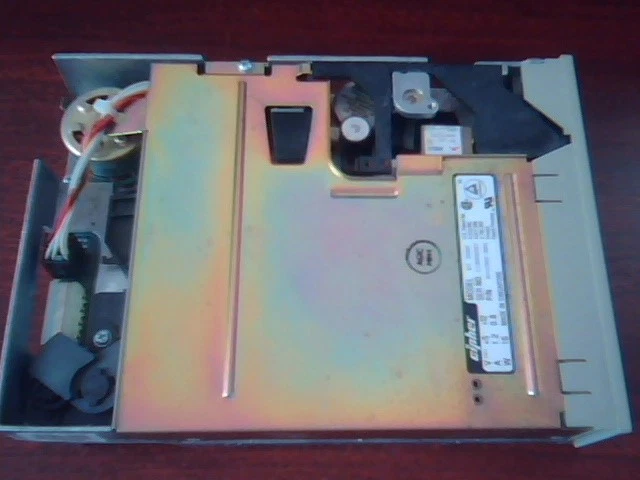 SCSI Tape Drive Cipher ST350F ST 350F 944389-001 700MB - image 4