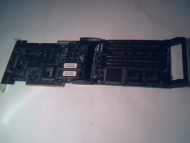 DPT PM2044U SMARTCACHE IV NARROW SCSI PCI card with RC4040 cache extension