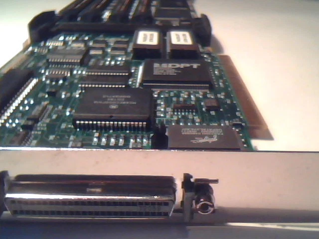 DPT PM2044U SMARTCACHE IV NARROW SCSI PCI card with RC4040 cache extension - image 3