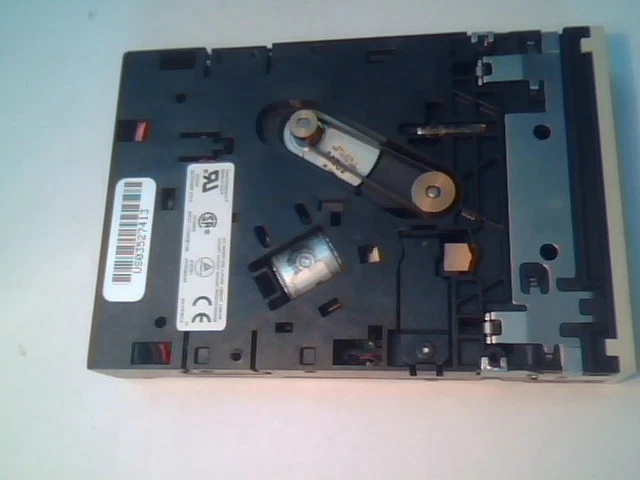 HP T1000 QIC-Wide Quarter Inch Travan TR-1 Tape Drive Seagate Conner FLOPPY I/F - image 2