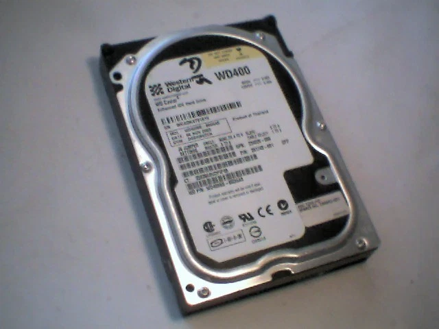Hard Disk Drive IDE WD Caviar WD400 WD400BB-60DGA0 Nov 2003 281748-00 40GB ATA