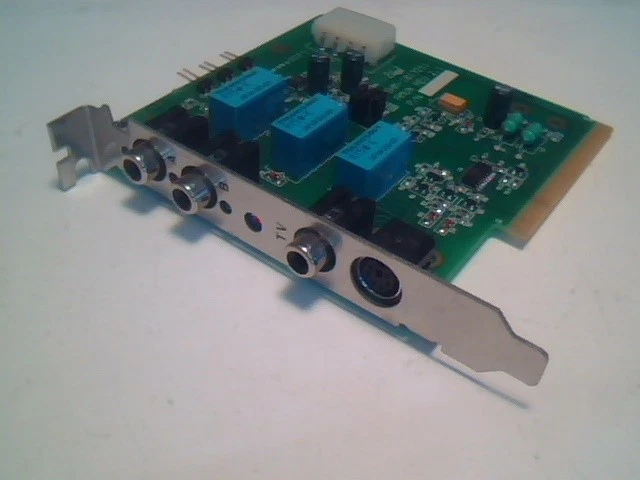 Arel SHM-1013211 Amux Rev 2.1 PCI card 2000 TV S-Video Composite Splitter