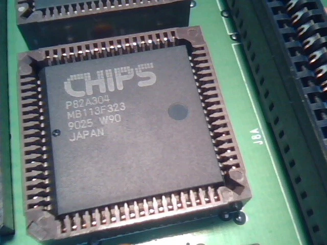 CHIPS P82C301 P82C302 P82A303 P82A304 P82A306 P82B305 P82C206 chipset in sockets - image 6