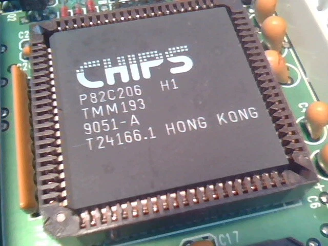 CHIPS P82C301 P82C302 P82A303 P82A304 P82A306 P82B305 P82C206 chipset in sockets - image 7