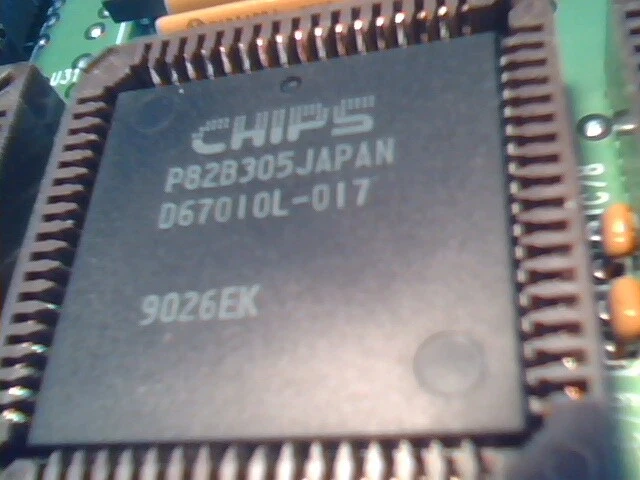 CHIPS P82C301 P82C302 P82A303 P82A304 P82A306 P82B305 P82C206 chipset in sockets - image 8
